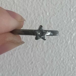 Hot Topic, Silver, star ring, Never worn, Tiny star at the center, Jewelry